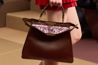 Hoće li Sarah Jessica Parker popularizirati trend otvorenih torbi?