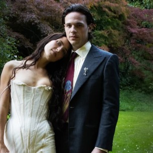 Nesvakidašnja vjenčanica Harley Weir očarala Irski dvorac