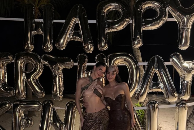 Kendall Jenner proslavila 30. rođendan uz porodicu i prijatelje