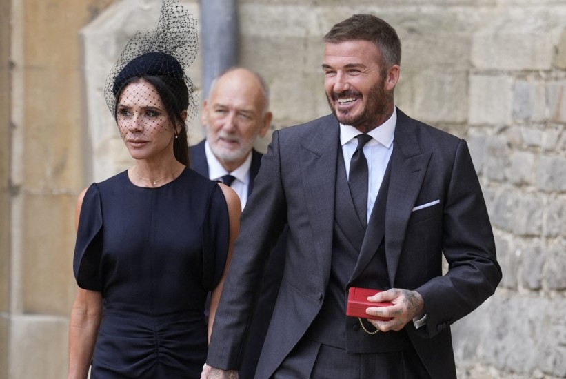 Bela haljina i savršen kroj: Victorijin modni trenutak godine