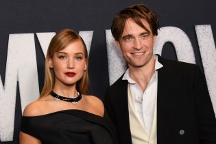 Jennifer Lawrence otvoreno o snimanju eksplicitnih scena sa Robertom Pattinsonom