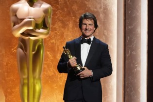Tom Kruz primio počasnog Oskara i održao emotivan govor