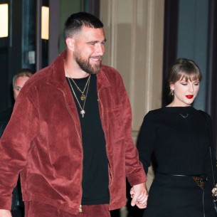 Taylor Swift blista pored zaručnika Travisa Kelcea: Ne skrivaju emocije u New Yorku