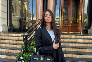 Đina Džinović emotivnom porukom čestitala rođendan majci Melini