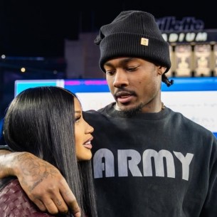 Sretne vijesti: Porodila se Cardi B