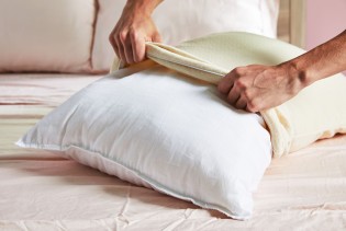 Koliko često trebate mijenjati jastuk? Stručnjaci objašnjavaju zašto je to važno