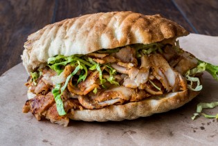 Doner iz rerne osvaja TikTok: Recept koji svi dijele