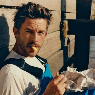 Jonathan Bailey najseksipilniji muškarac na svijetu za 2025. godinu