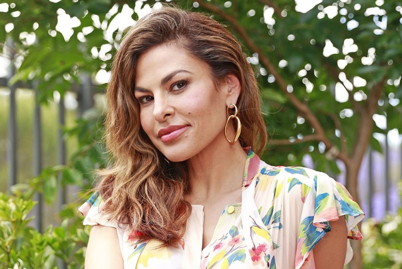 Eva Mendes objavila fotografiju iz mladosti, fanovi oduševljeni