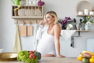 Trudnoća bez dilema: Šta jesti, a šta izbjegavati?