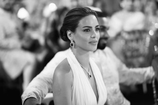 Manje je više: Nakit koji ističe, a ne zasjenjuje vašu vjenčanicu