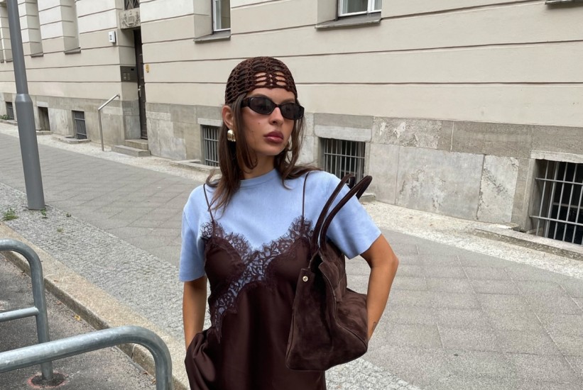 Neočekivani modni duo: Smeđa i plava osvajaju ove zime!