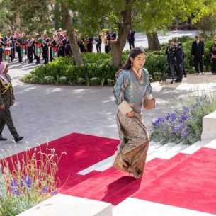 Kraljevski stil iz Butana: Jetsun Pema još jednom oduševila elegancijom