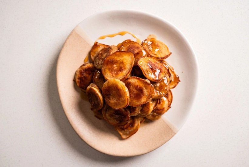 Mini banana palačinke koje nestaju u trenu: Slatki zalogaji za savršeno jutro