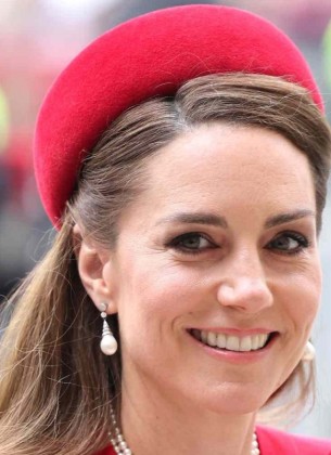 Kate Middleton odala počast žrtvama raka: Ostavila dirljivu poruku