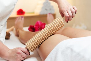 Njega tijela zimi: Maderoterapija za mekanu i hidratiziranu kožu