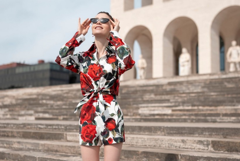 Emily u Rimu i Veneciji: Najbolje modne kombinacije iz pete sezone