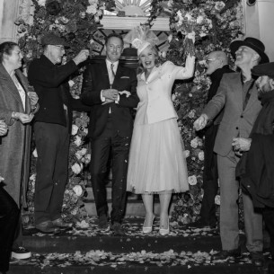 Zvijezda serije "Seks i grad" izabrala intimnost: Izgovorila sudbonosno “da” u Londonu