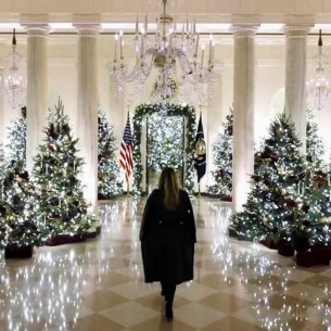 Prva dama oduševila: Tema ovogodišnje praznične dekoracije ima posebno značenje