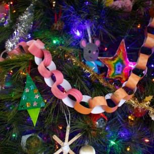 TikTok praznični trend: Šareni papirnati lanci