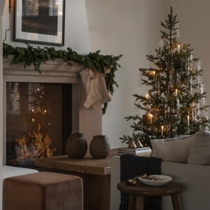 Zaboravljeni ukrasi ponovo osvajaju domove – evo kako da bor zablista