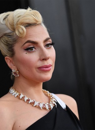 Drama na koncertu Lady Gage u Sydneyju: Plesač pao, Gaga prekinula nastup!