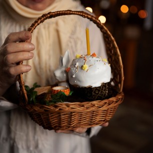 Danas je Badnji dan: Posna večera, božićni običaji i bdjenje