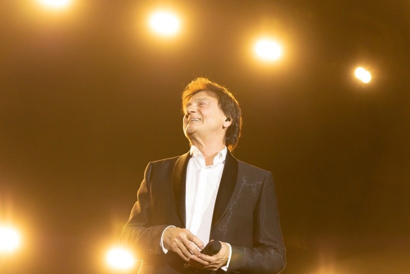 Spektakl Zdravka Čolića sa simfonijskim orkestrom u Sarajevu u martu