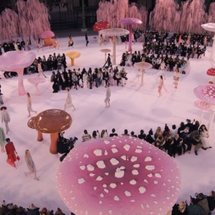 Šta stoji iza set-dizajna koji je obilježio Chanelovu couture reviju?