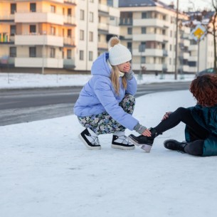 Pad na ledu može biti opasan: Zašto ne smijete odmah ustati