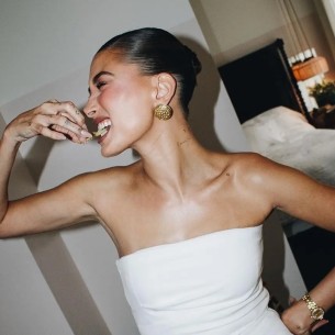 Burger bez klasičnog peciva: Trik koji koristi Hailey Bieber