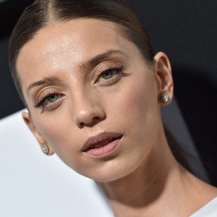 Umorne oči i podočnjaci? Evo kako ih brzo osvježiti