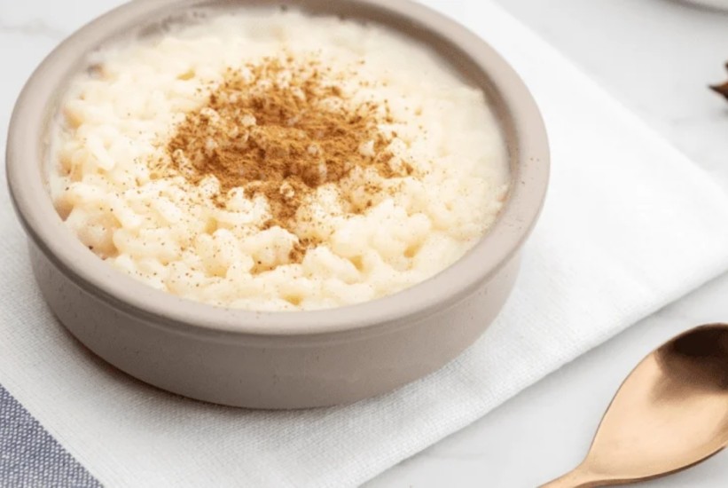 Sutlija s bademima i pistacijama – neodoljiva poslastica za cijelu porodicu