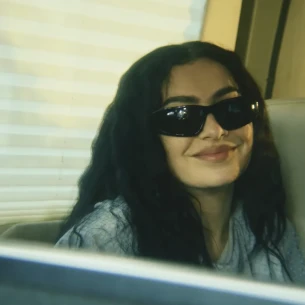 Charli XCX ulazi u filmski svijet: "The Moment" jedan od najiščekivanijih filmova godine