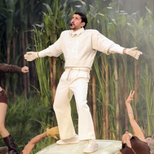 Zašto je Bad Bunny odabrao Zaru za svoj najgledaniji modni trenutak ikad?