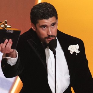 Bad Bunny ispisao historiju Grammyja osvojivši nagradu za album godine