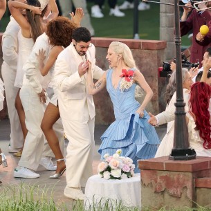 Bad Bunny na Super Bowlu 2026: Halftime show izazvao oduševljenje i kontroverze