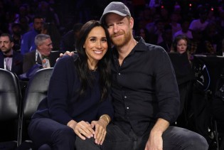 Meghan i princ Harry uživali na NBA spektaklu: Evo s kim su sjedili u publici