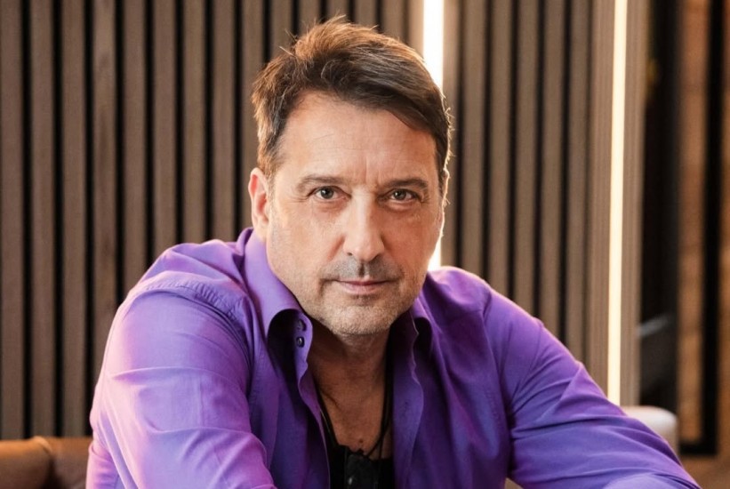 Hari Mata Hari oduševio novom baladom “Odavno si ti u srcu mom”