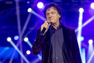 Evo šta morate znati prije večerašnjeg  koncerta Zdravka Čolića u Zetri