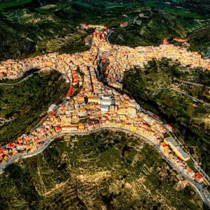 Tajni dragulj Sicilije: Grad koji podsjeća na čovjeka