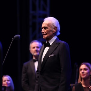 Španski tenor Jose Carreras nastupio pred sarajevskom publikom u okviru oproštajne turneje