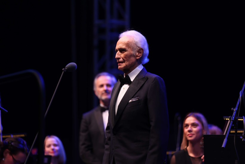 Španski tenor Jose Carreras nastupio pred sarajevskom publikom u okviru oproštajne turneje