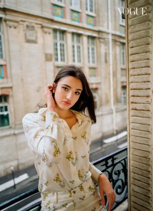 Nova zvijezda na pomolu: Kćerka Monice Bellucci osvojila naslovnicu Voguea