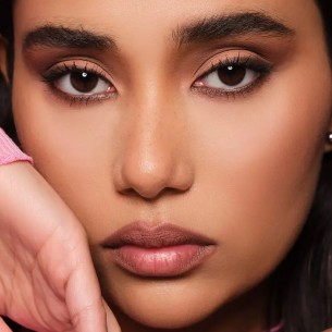 Uz ovaj makeup trik nos će izgledati tanje i elegantnije