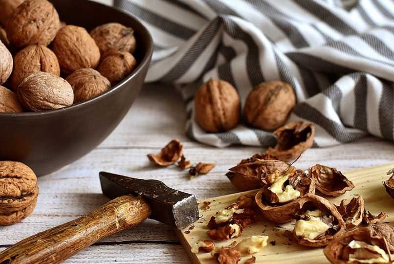 Ne bacajte gorke orahe: "Spasite ih" uz jednostavne trikove