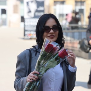 Pogledajte kako Sarajevo slavi Dan žena: Ulice pune cvijeća i boja