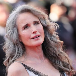 Sijeda kosa više nije tabu: Novi trend osvaja žene širom svijeta