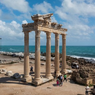 Antalijska rivijera: More, sunce i priče koje traju dva milenijuma