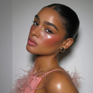 Greška koju mnogi prave: Pogrešna nijansa rumenila može pokvariti cijeli look